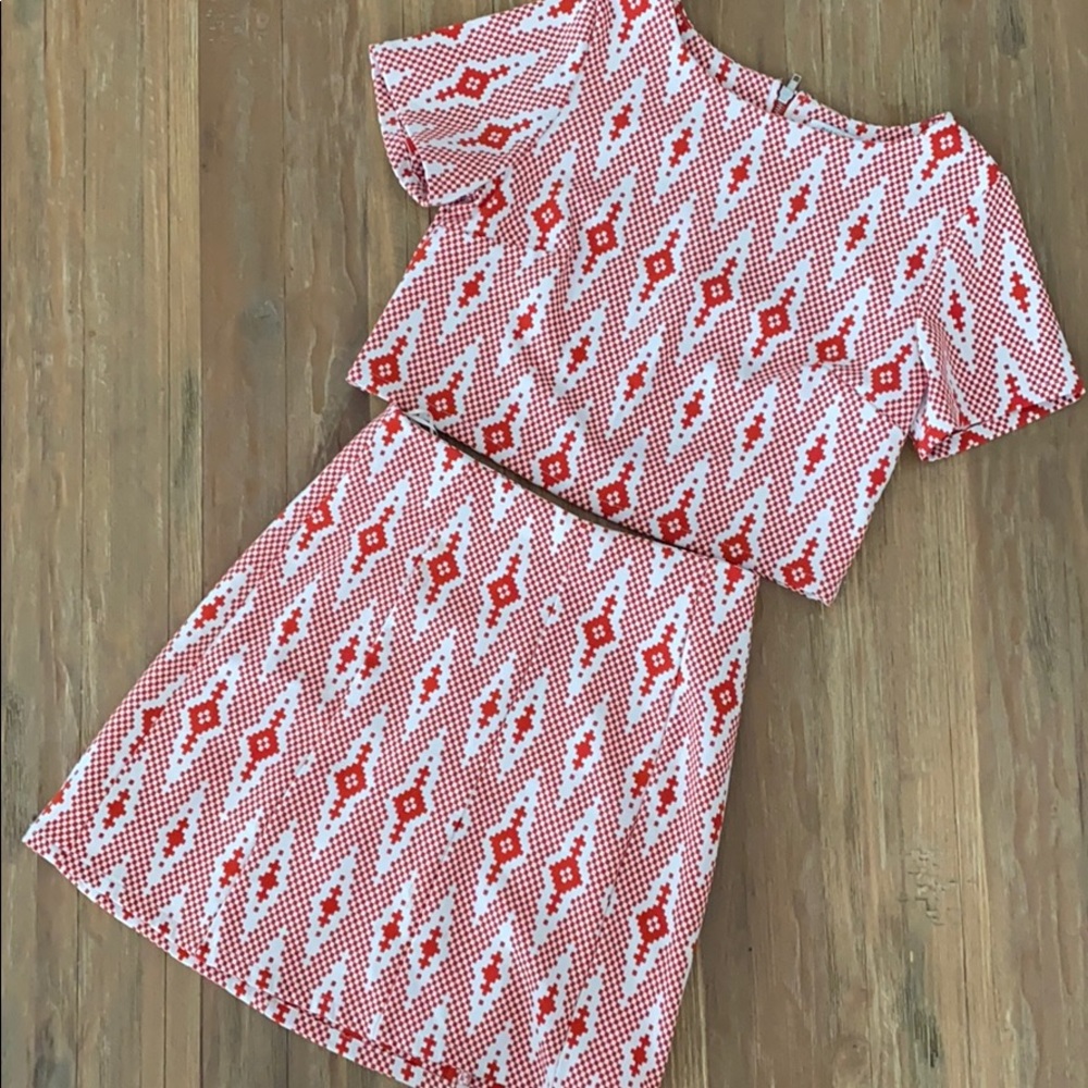 Red Crop Top Shirt & Skirt Two-Piece Set Sz Small